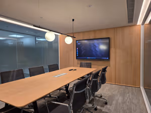 10 Person Private Office