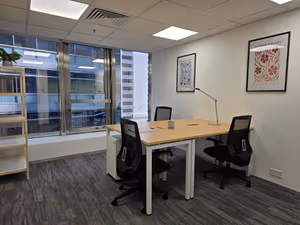 5 Person Private Office