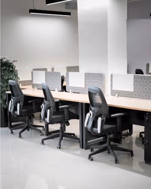 1 Person Coworking Desk