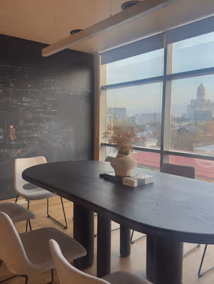 4 Person Private Office