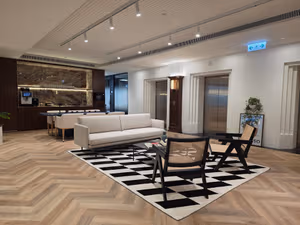 4 Person Private Office