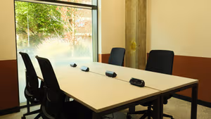 1 Person Private Office
