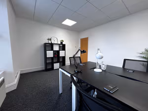6 Person Private Office