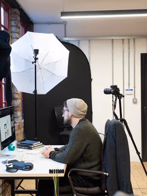 10 Person Private Office