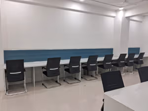 4 Person Private Office