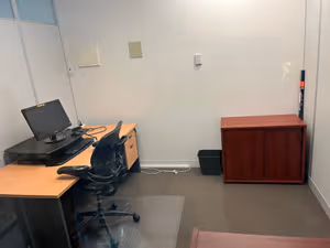 1 Person Coworking Desk