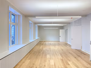 1 Person Private Office