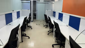 1 Person Coworking Desk