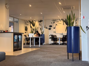 5 Person Private Office