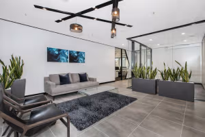 10 Person Private Office