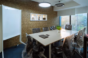 4 Person Private Office