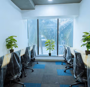 11 Person Private Office