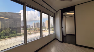 22 Person Enterprise Suite