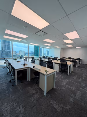 24 Person Private Office
