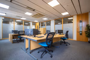 3 Person Coworking Desk