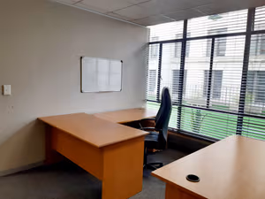1 Person Private Office