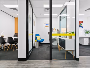 1 Person Coworking Desk