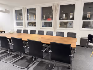20 Person Private Office