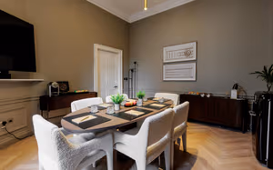 30 Person Enterprise Suite