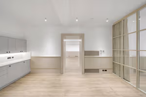 10 Person Private Office