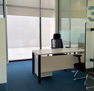 1 Person Private Office