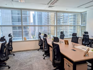 4 Person Private Office
