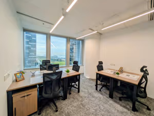 5 Person Private Office