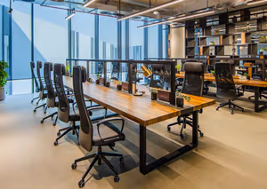 130 Person Coworking Desk