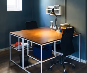 1 Person Coworking Desk