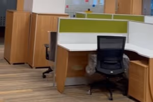 1 Person Private Office