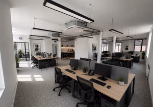 9 Person Private Office