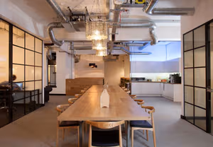 10 Person Private Office