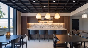 100 Person Enterprise Suite