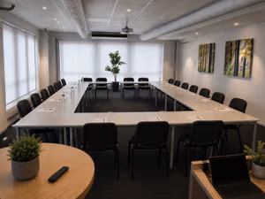 8 Person Private Office