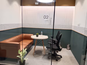 10 Person Shared Office