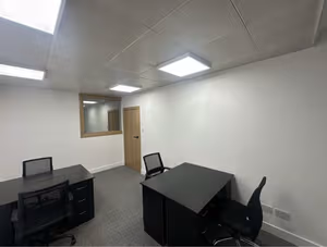 3 Person Private Office