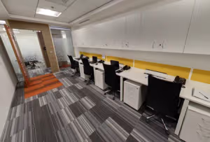 1 Person Private Office