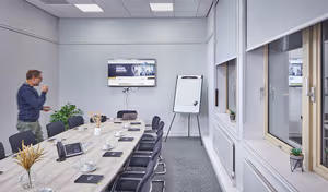 3 Person Private Office