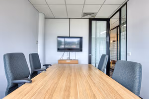 5 Person Private Office