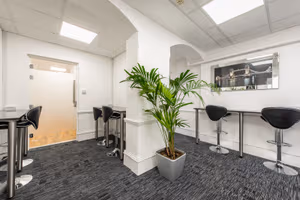 40 Person Enterprise Suite