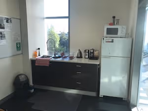 1 Person Sublet Office
