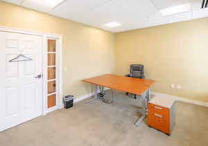 4 Person Private Office
