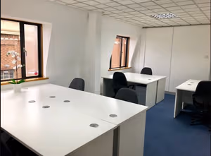 7 Person Private Office