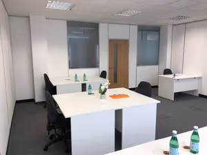 4 Person Private Office