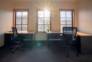4 Person Private Office