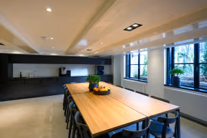 4 Person Coworking Desk