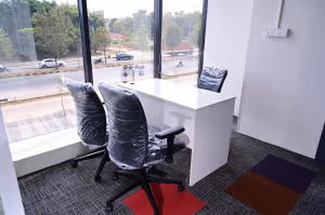 5 Person Coworking Desk