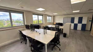10 Person Private Office