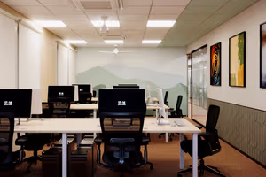 18 Person Private Office