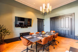 4 Person Private Office